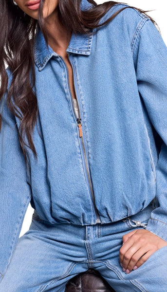 Bubble Denim Jacket With Back Pleat