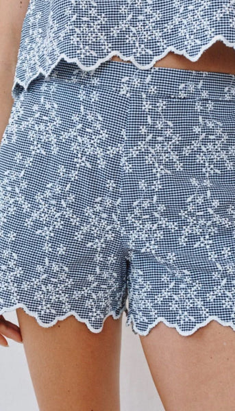 Scallop Border Catalina Short