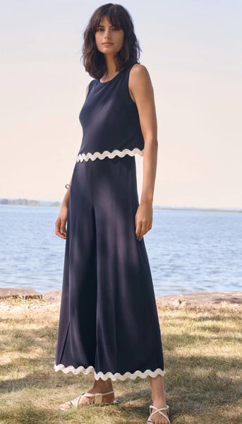 Culotte Jumpsuit With Contrast Trim