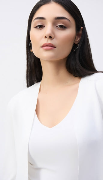 Cropped Cover-Up with Pearl Ornament Style