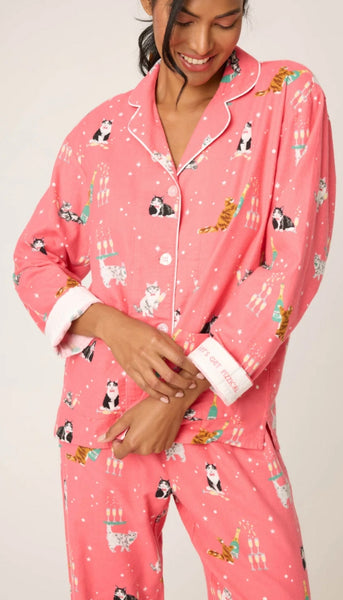 Pj Set-Champagne, Cats