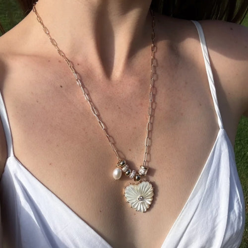 Soiree Mop Heart Necklace