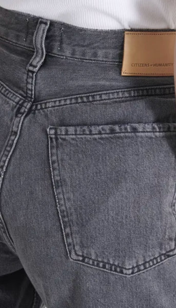 Daphne Crop - FreeFall