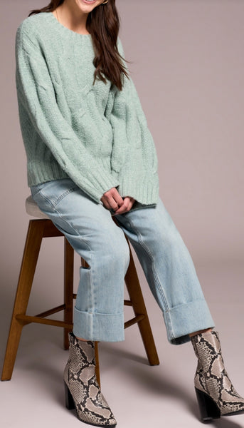 Crew Neck Loose Fit Cable Sweater