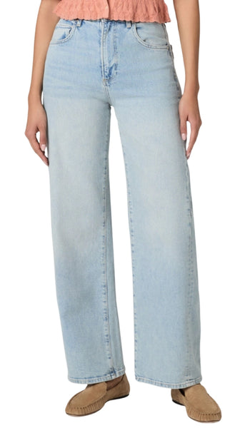 Arellia Skimmer With Outseam Panel - Mar Vista