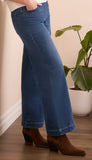 Audrey Pull On Wide Jeans - Fade Blue