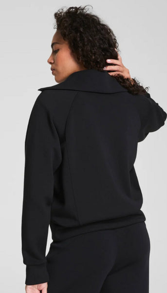 AirEssentials Half Zip