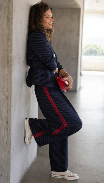 Wide Leg Pleated Trouser With Side Stripe