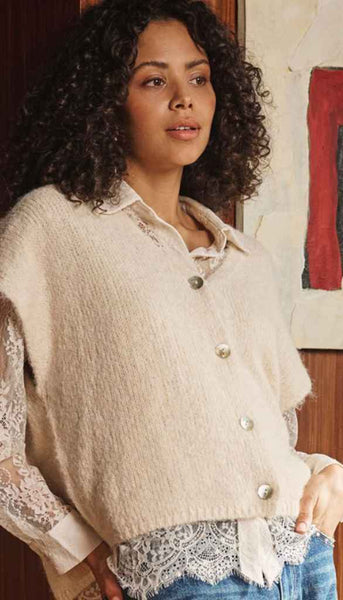 Sleeveless Knit Cardigan