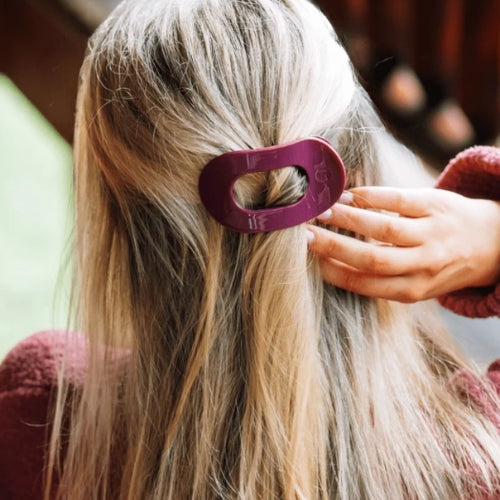 Small flat round clip-Mulberry