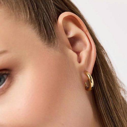 Giulia Hoop Earrings