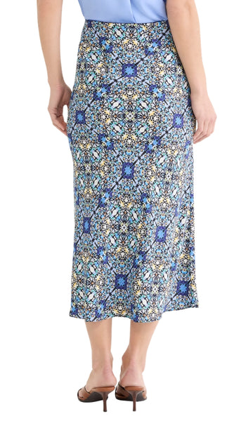 Filagree Tile Slip Skirt