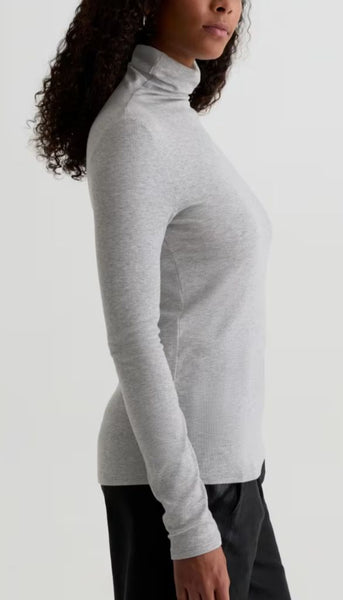 Chels Turtleneck