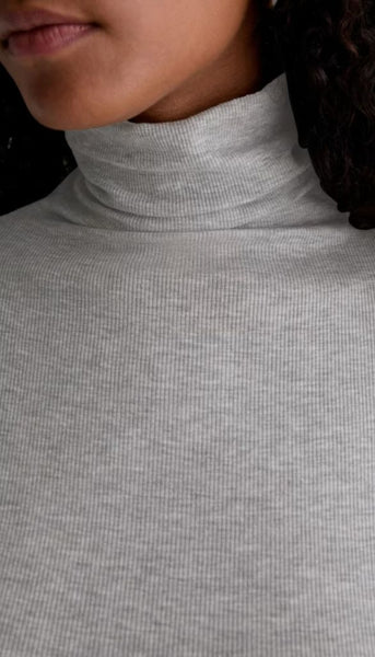Chels Turtleneck