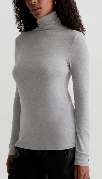 Chels Turtleneck