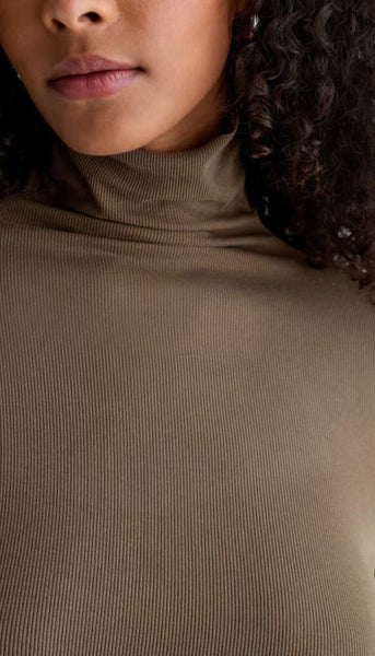 Chels Turtleneck