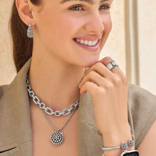 Pretty Tough Blossom Necklace