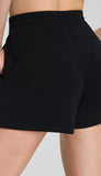 Airessentials Short 5