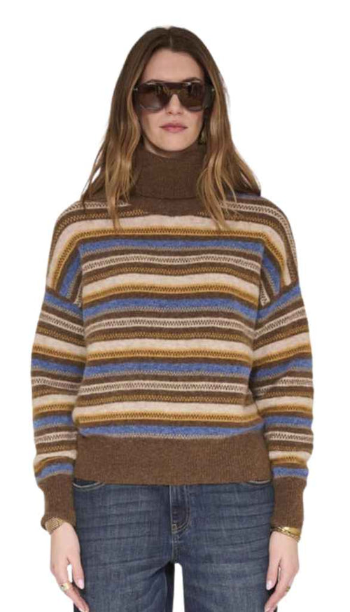 Karelia Sweater