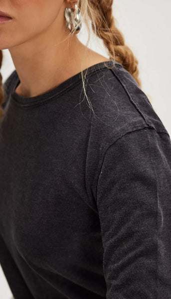 Nova Tee Long Sleeve