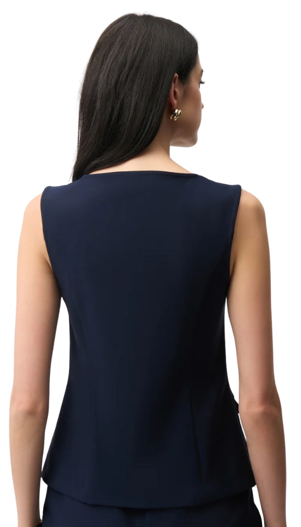 Fitted Vest With Front Zipper