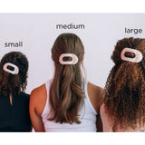 Medium Flat Round Clip-Rudolph Red