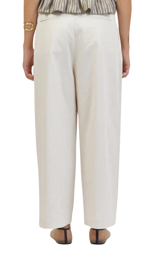 Novel Relaxed Fit Drawstring