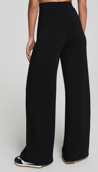AirEssentials Wide Leg Track Pant