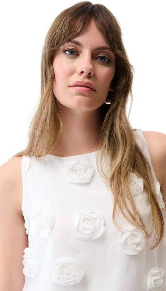 Sleeveless Top With 3D Floral Embroidery