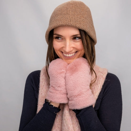 Faux Fur Mitten