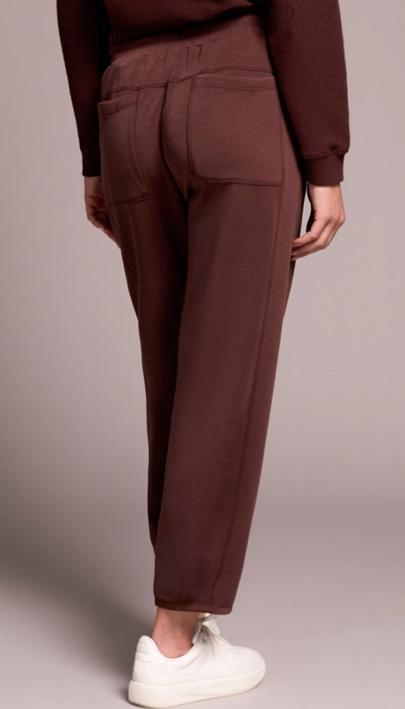 Jogger With Hem Pleats & Pockets