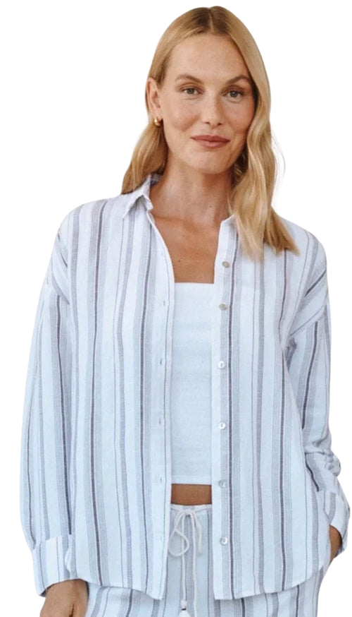 Oversized Clean Shirt