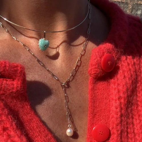 Lea Pearl Lariat Necklace