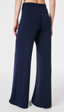 AirEssentials Wide Leg Pant