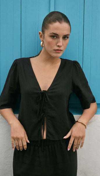 La Belle Linen Top