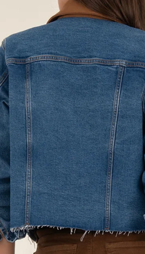 Kerry Cropped Jacket Raw Hem Collar