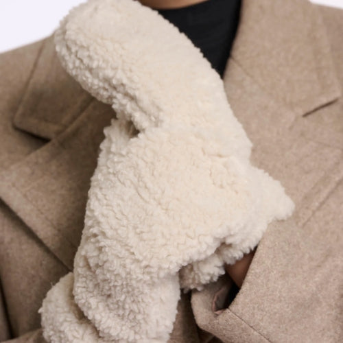 Teddy Gloves