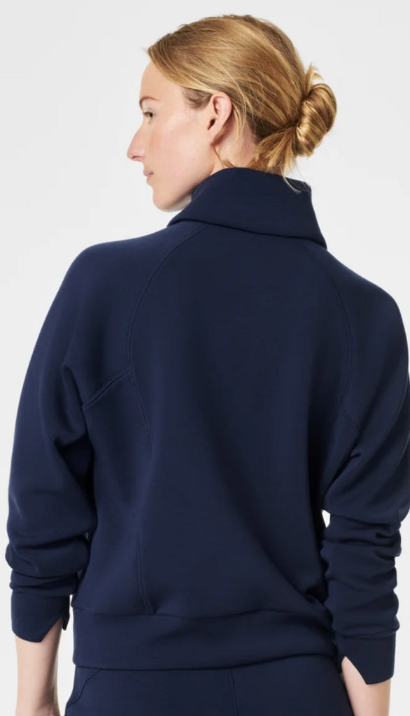 AirEssentials Half Zip