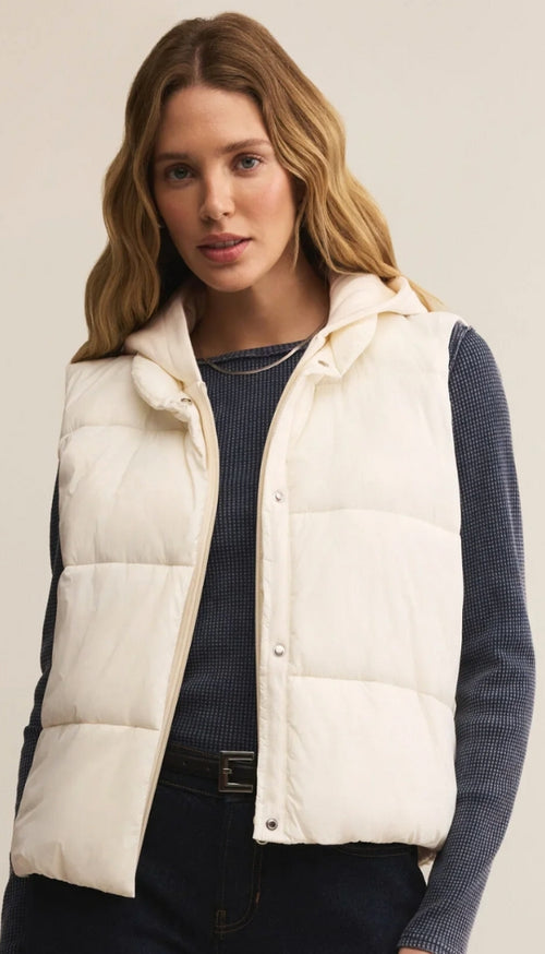 Essential Puffer Vest