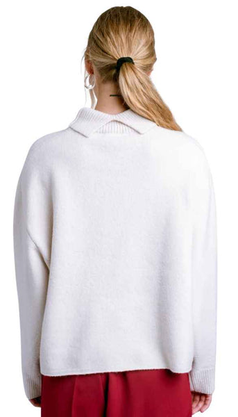 Echo Turtleneck - White Lotus