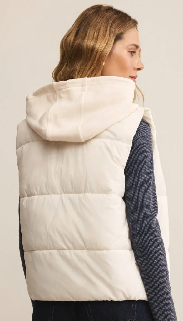 Essential Puffer Vest