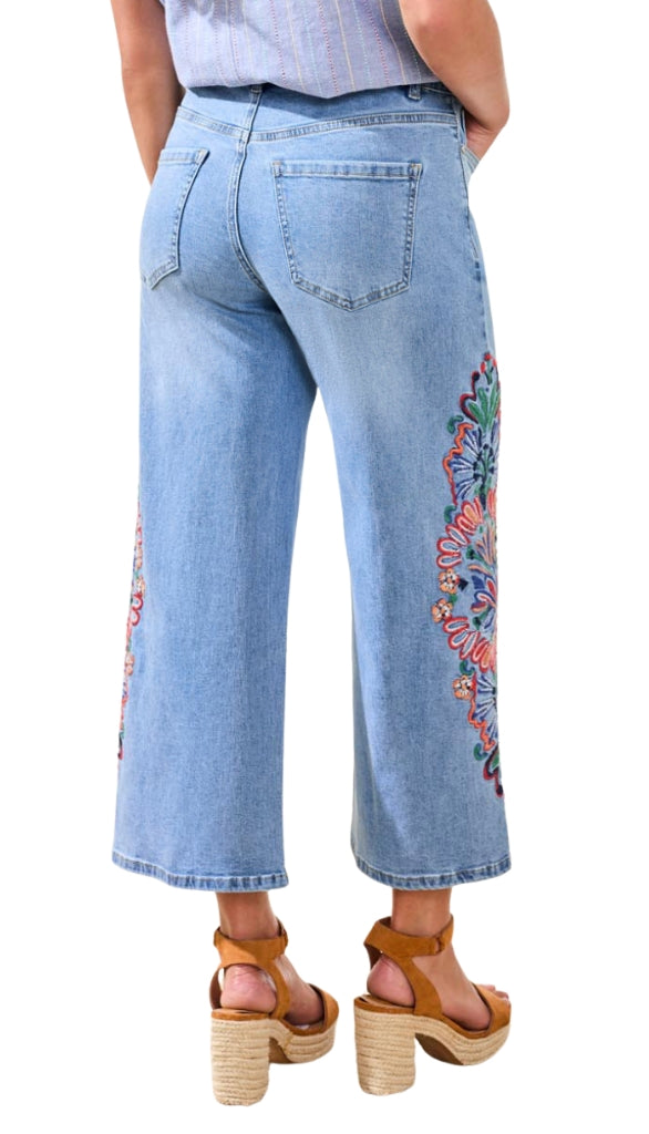 Audrey Wide Crop With Fancy Embroidery