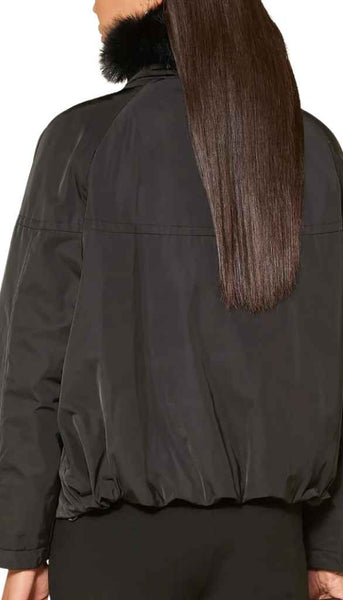 Jacket With Detachable Collar