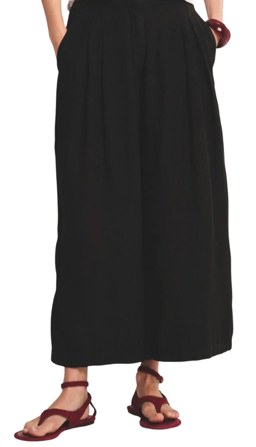 Straight Leg Pant
