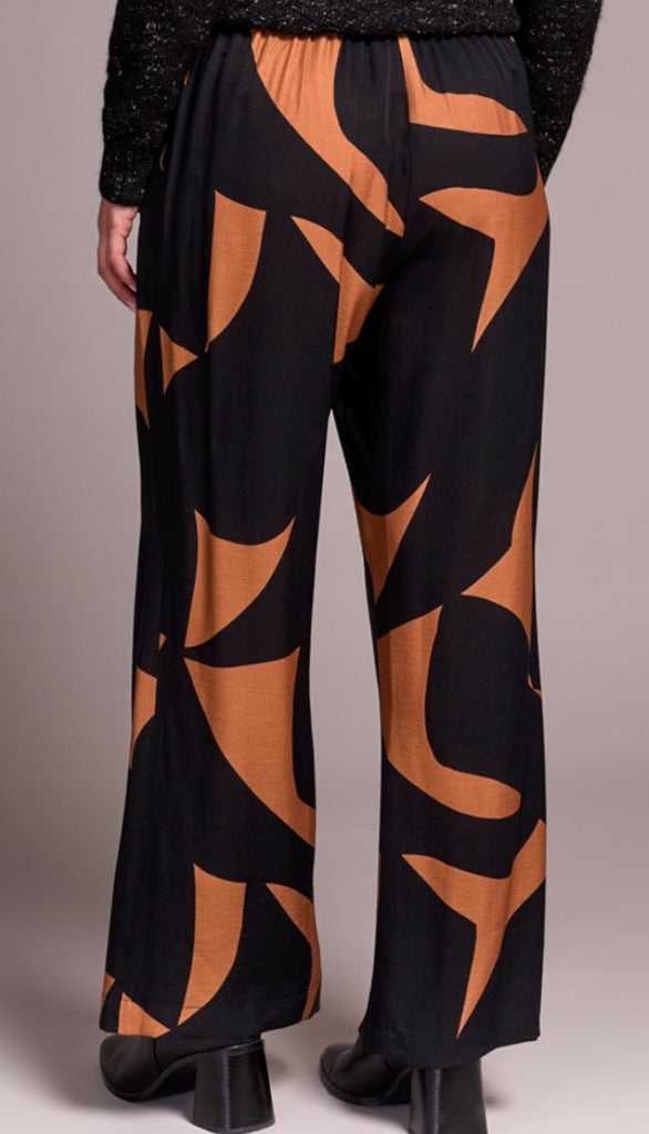 Pull On Pant With Smocked Back Wb