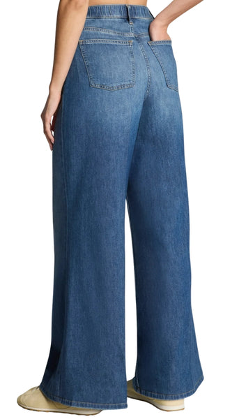 Lightweight Super Wide Leg Jeans