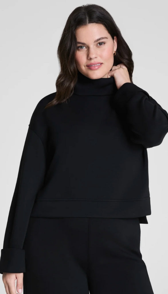 Airessentials Turtleneck