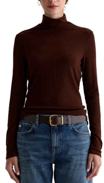 Chels Turtleneck