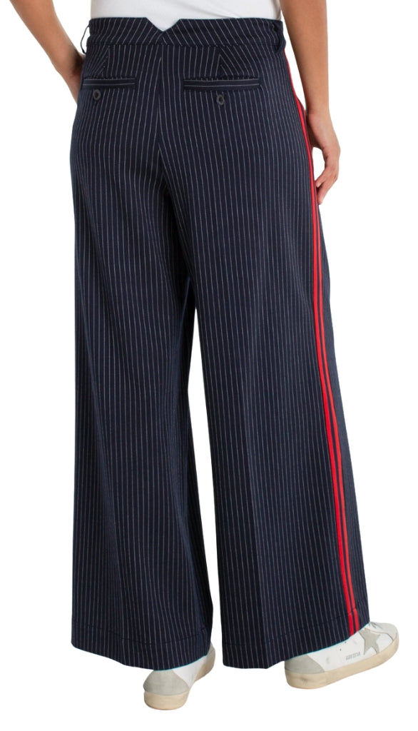 Wide Leg Pleated Trouser With Side Stripe