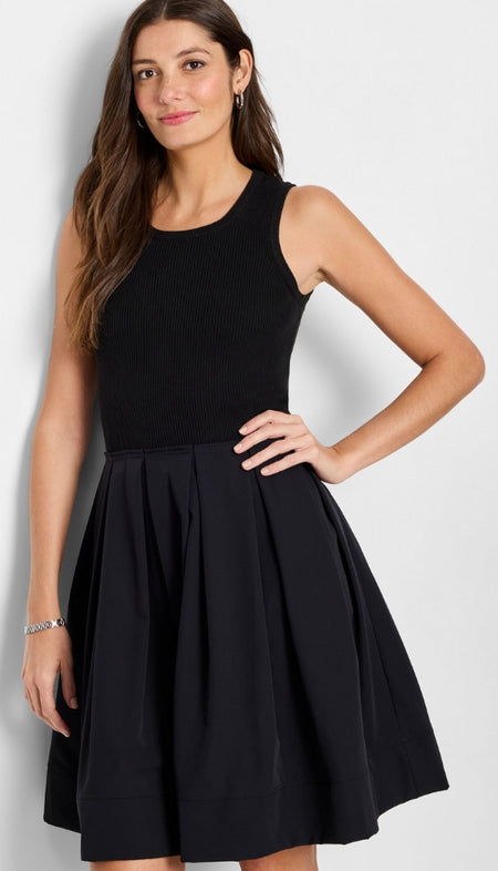 Palm Pointe 3/4 Sleeve Dress